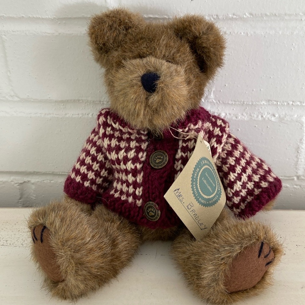 The Boyd’s Brown Stuffed Miniture Teddy Bear With Houndstooth Knitted Jacket